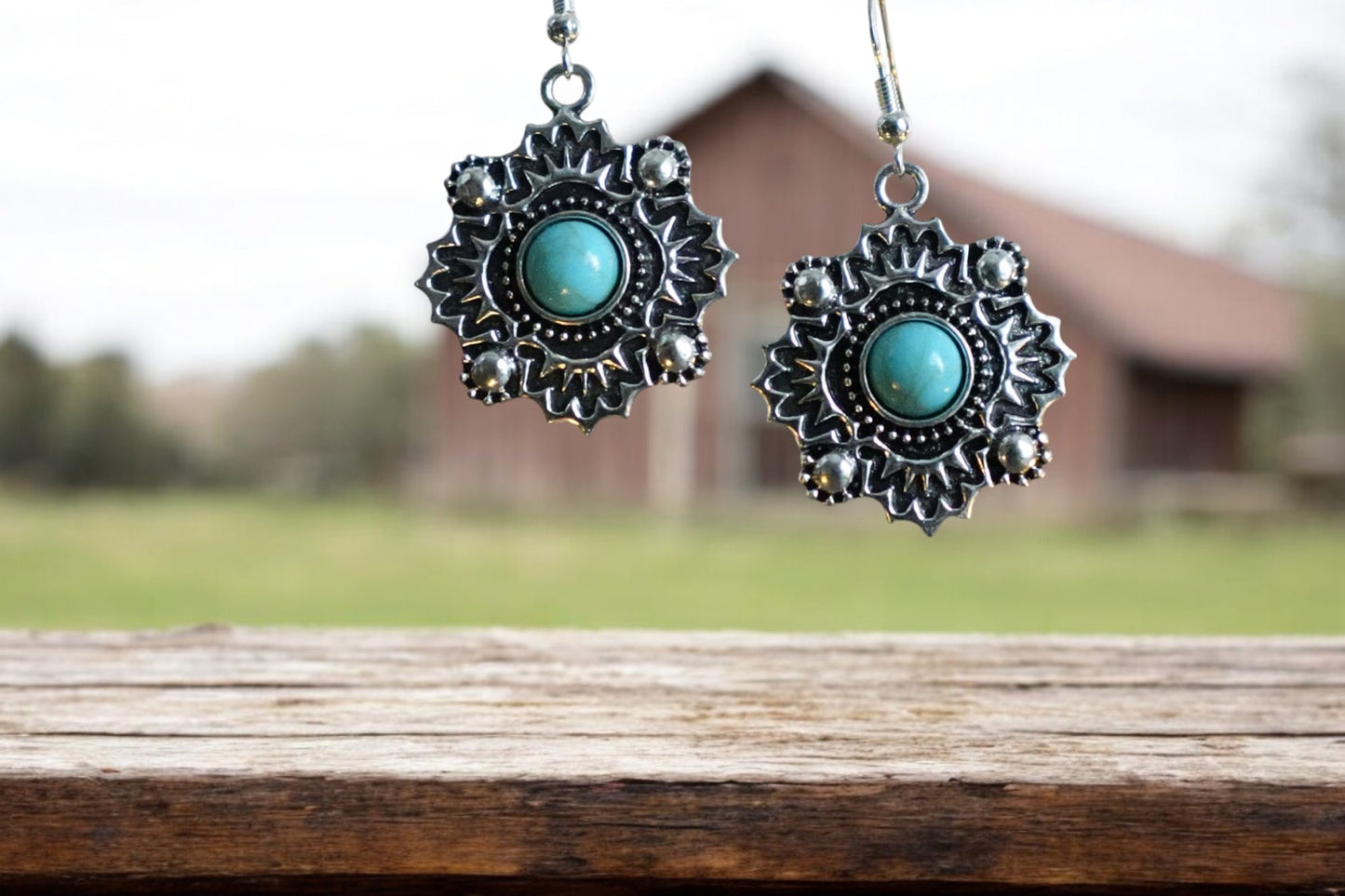 Succulent Medalion Charm