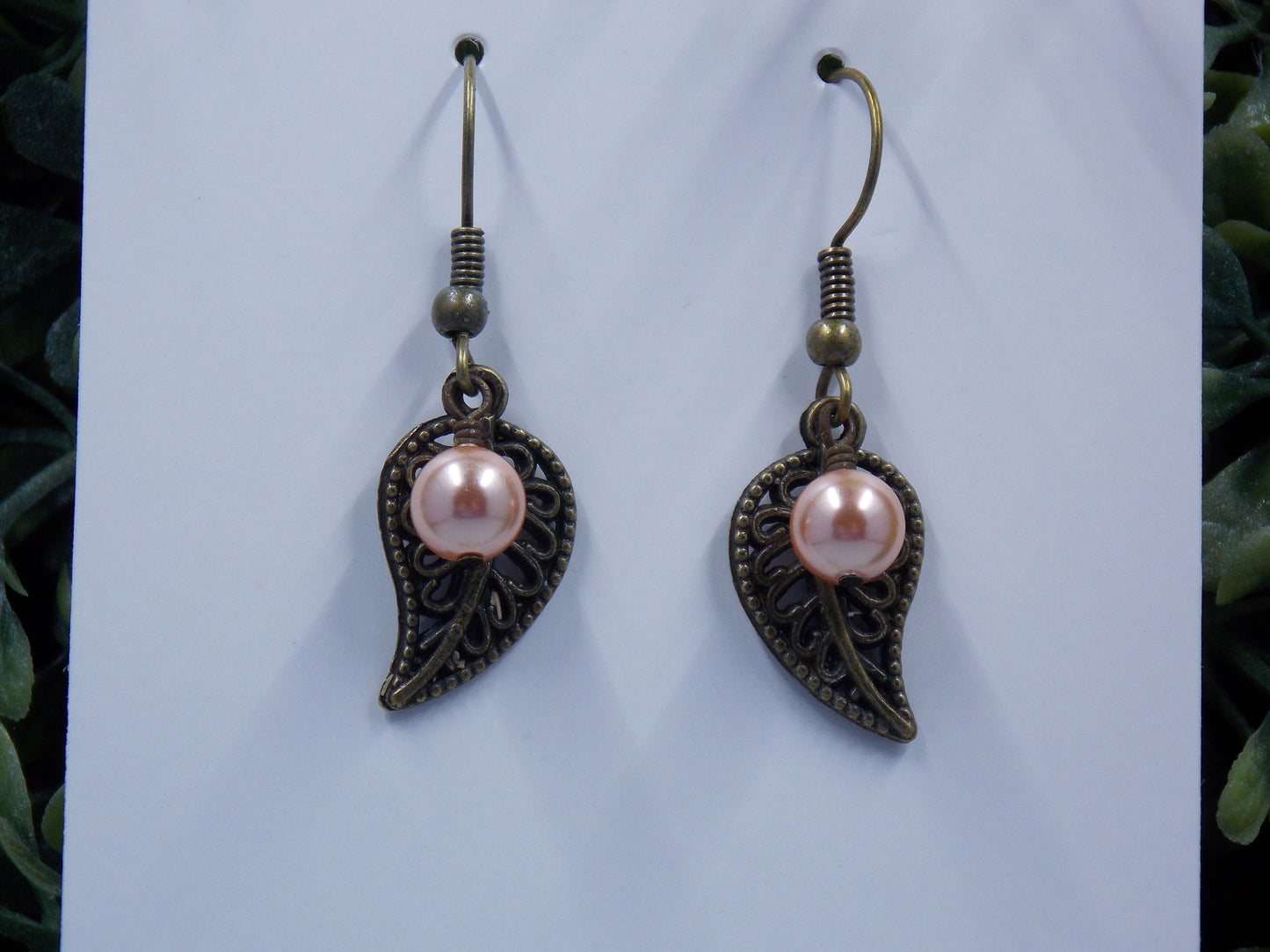 Antique Leaves with Pink Pearls