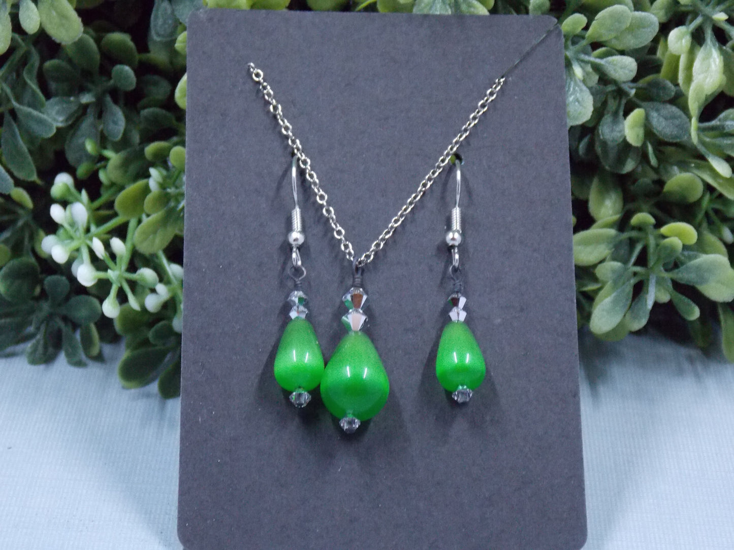 Green Bangle Earrings and Necklace Set